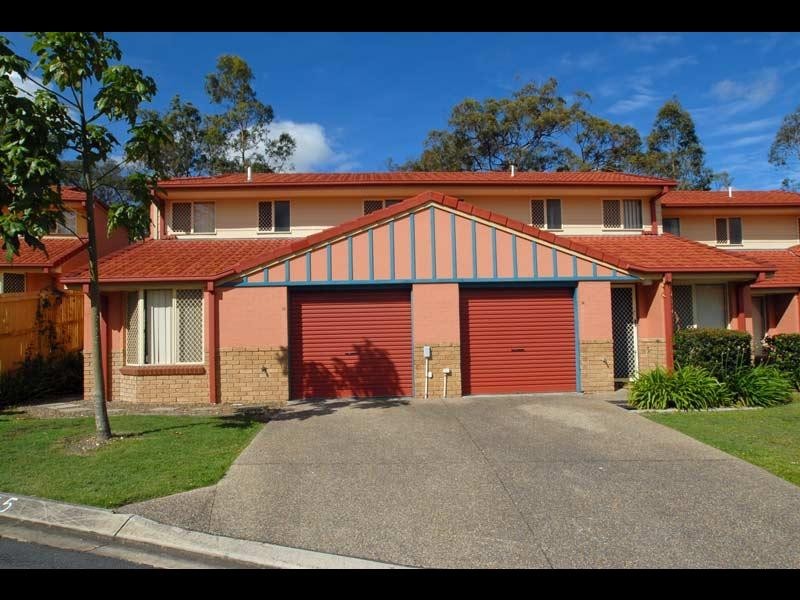 1230 Creek Road, Carindale QLD 4152