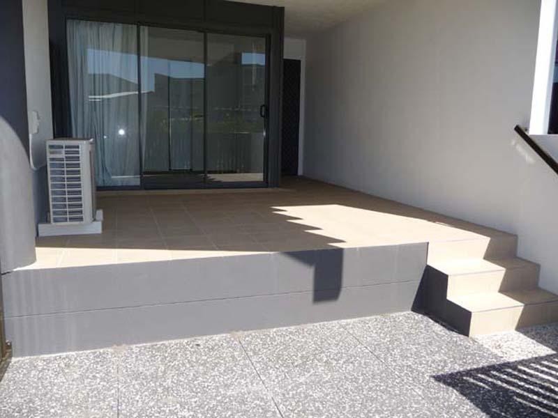 13/10 Grand Parade, Kawana Island QLD 4575