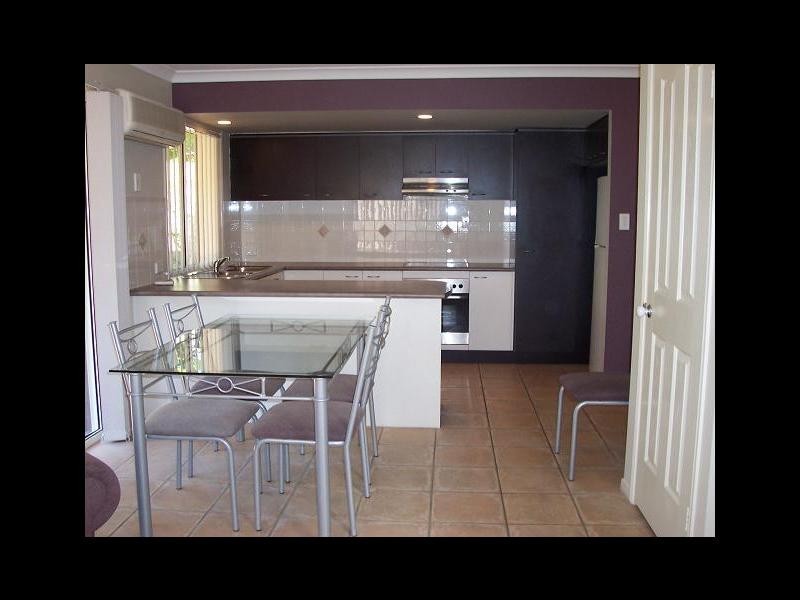 25 Dixon Street, Sunnybank QLD 4109