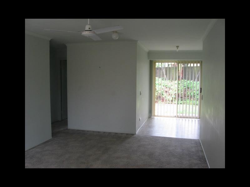 13 Birch Crt, Oxenford QLD 4210