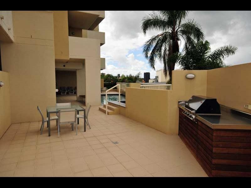 25/22 Riverview Terrace, Indooroopilly QLD 4068