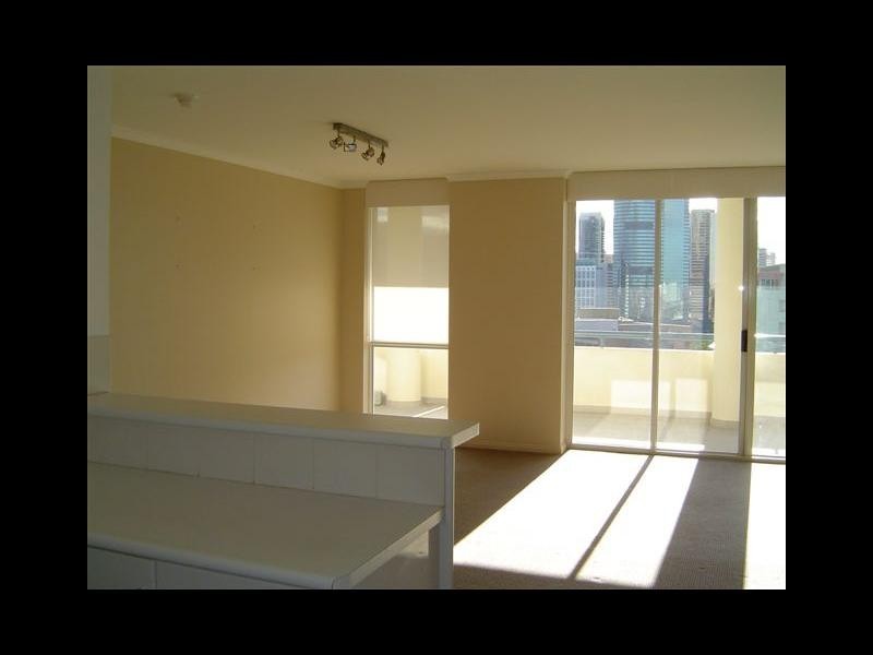 57 Lambert Street, Kangaroo Point QLD 4169