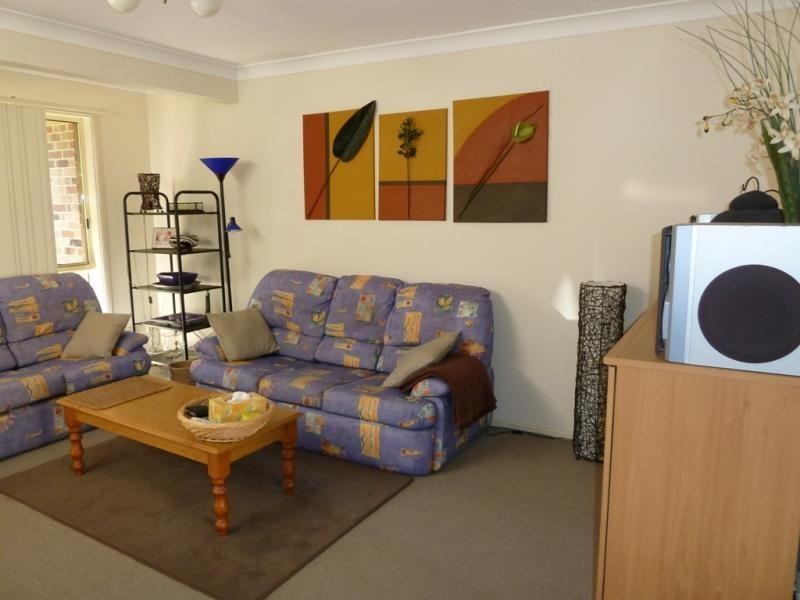 23 Tristan Court, Benowa QLD 4217