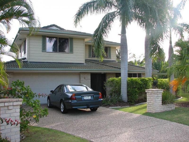 6 Butterfly Court, Benowa QLD 4217