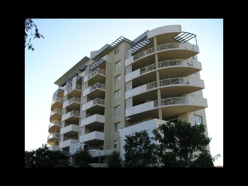 18/22 Riverview Terrace, Indooroopilly QLD 4068