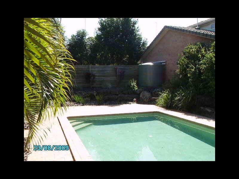 122 Johnson Road, Hillcrest QLD 4118