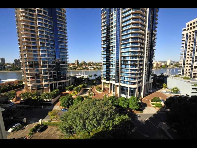 34/1 Goodwin Street, Kangaroo Point QLD 4169