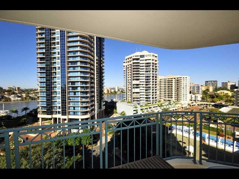 34/1 Goodwin Street, Kangaroo Point QLD 4169