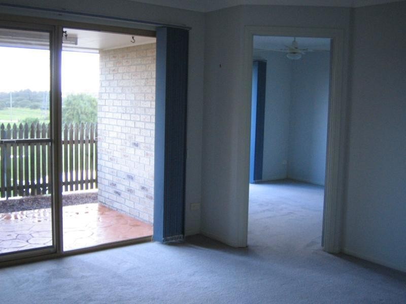 118 Highfield Drive, Merrimac QLD 4226