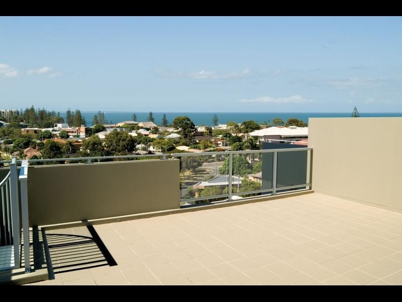 606/25 Dix Street, Redcliffe QLD 4020