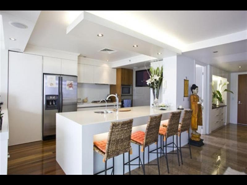 300 Marine Parade, Labrador QLD 4215