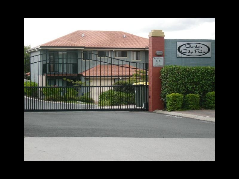 09/26 Buckingham Place, Eight Mile Plains QLD 4113