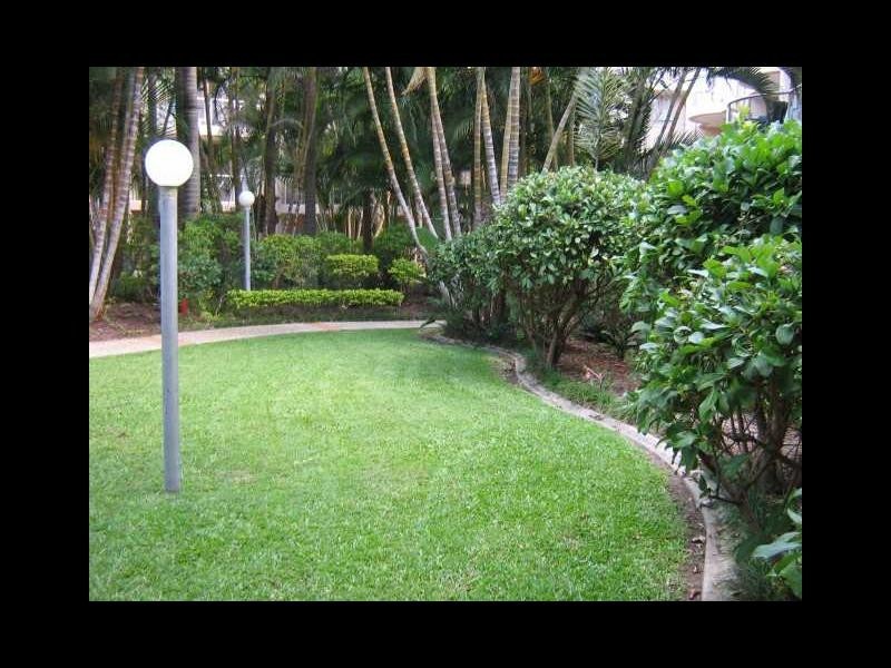 22/15 Santa Monica Blvd, Miami QLD 4220