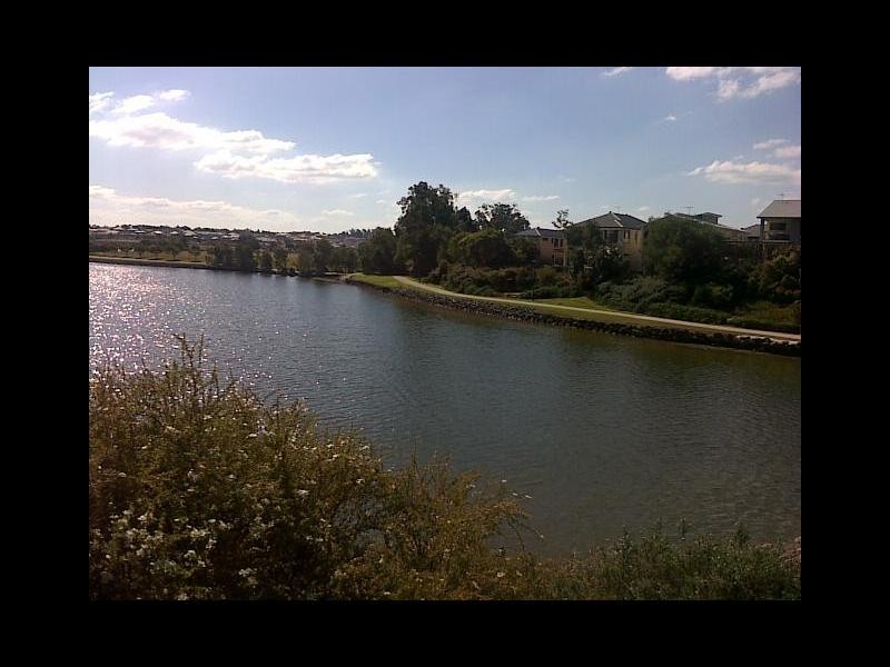 1 Moyenne Crescent, Varsity Lakes QLD 4227