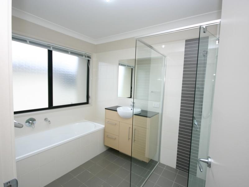 Lot 105/19 Santa Barbara Road, Hope Island QLD 4212