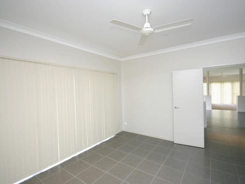 Lot 105/19 Santa Barbara Road, Hope Island QLD 4212