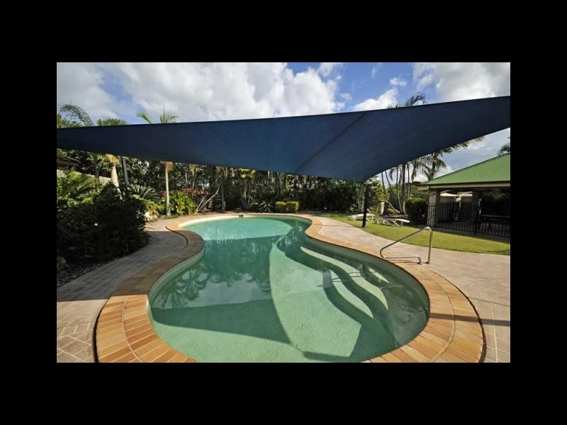 12 Edmondson Street, Corinda QLD 4075