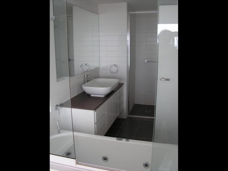 308/2 Creek Street, Coolangatta QLD 4225