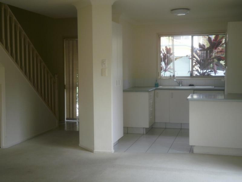 272 Oxley Drive, Runaway Bay QLD 4216