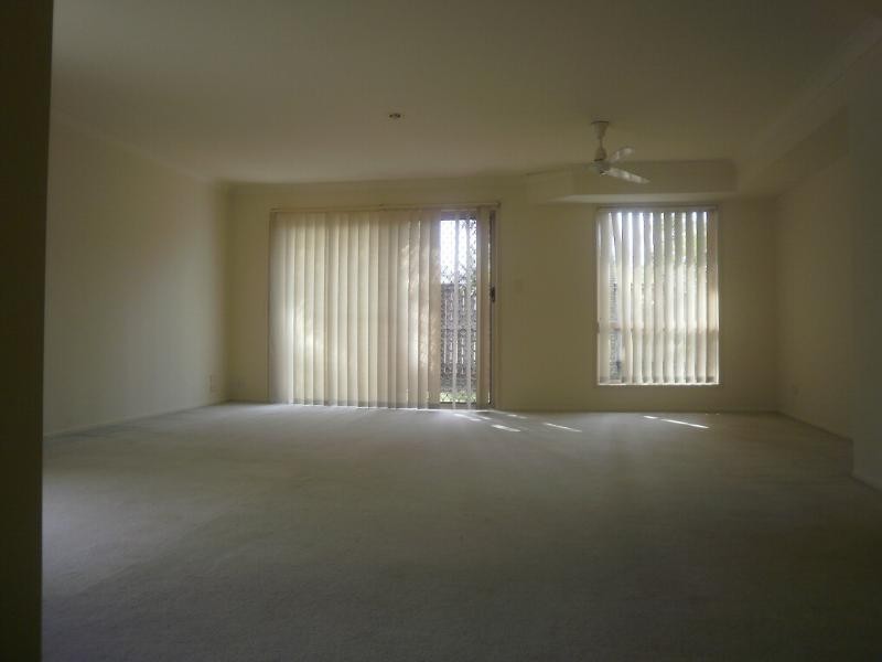 272 Oxley Drive, Runaway Bay QLD 4216