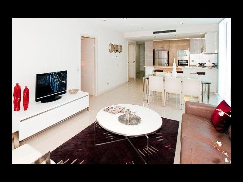 1 Cnr Angus & Hornibrook Esplanade, Clontarf QLD 4019