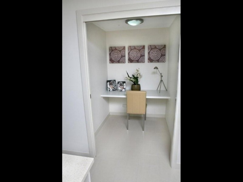 1 Cnr Angus & Hornibrook Esplanade, Clontarf QLD 4019