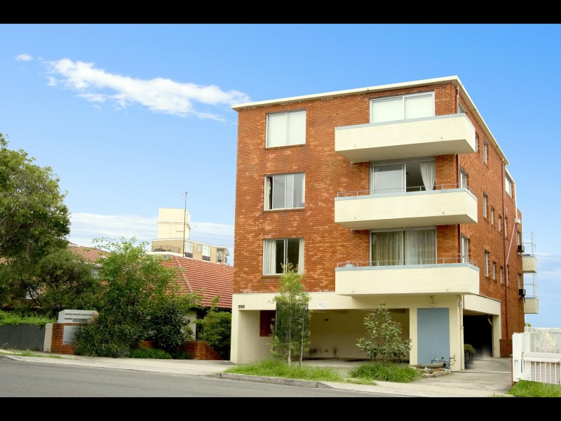 2/330 Bondi Road, Bondi NSW 2026