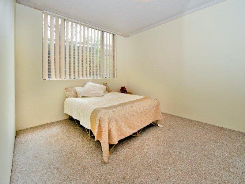 16/76 Lenthall Street, Kensington NSW 2033