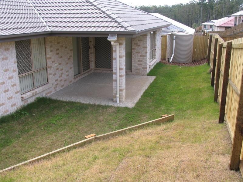 10 Cottonwood Court, Springfield Lakes QLD 4300