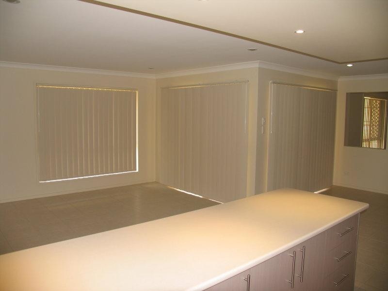 10 Cottonwood Court, Springfield Lakes QLD 4300