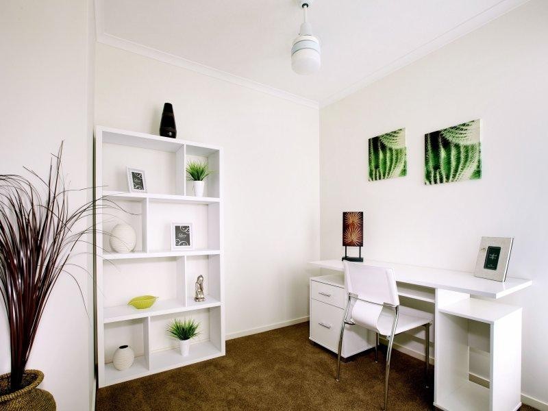 28 Castello Circuit, Varsity Lakes QLD 4227