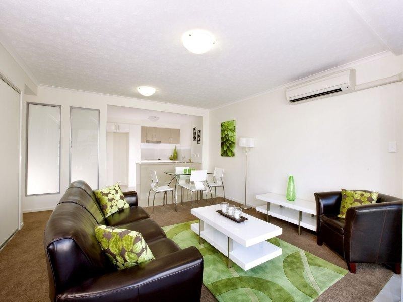 36 Castello Circuit, Varsity Lakes QLD 4227