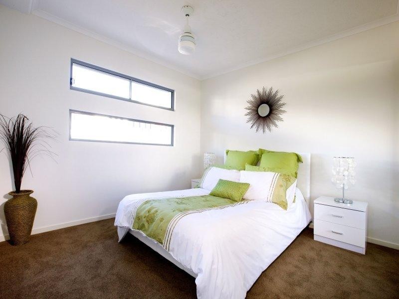 36 Castello Circuit, Varsity Lakes QLD 4227