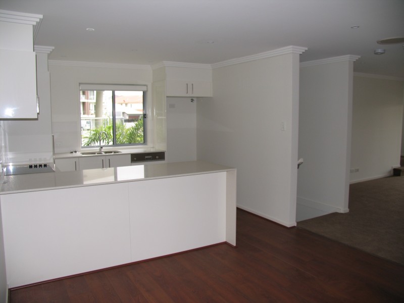 Varsity Lakes QLD 4227