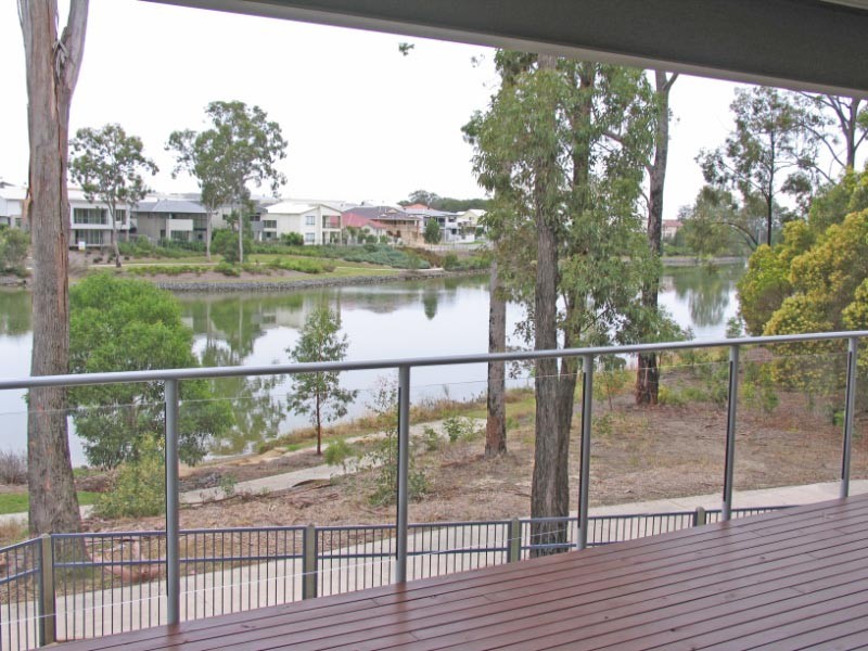 Varsity Lakes QLD 4227