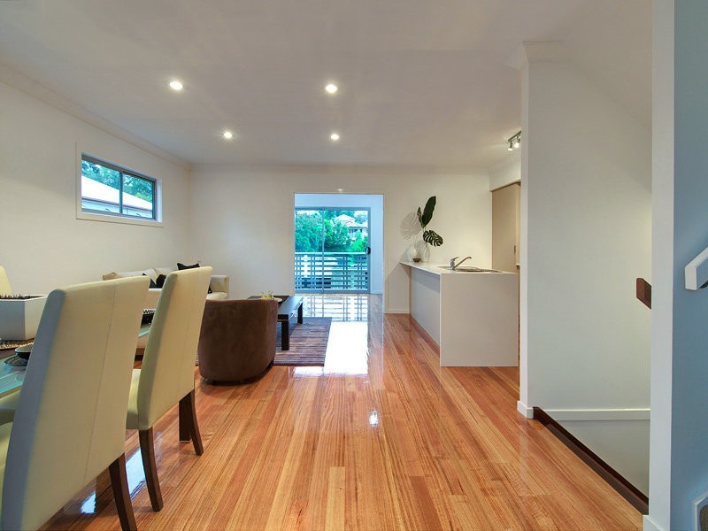 80 Plimsoll Street, Greenslopes QLD 4120