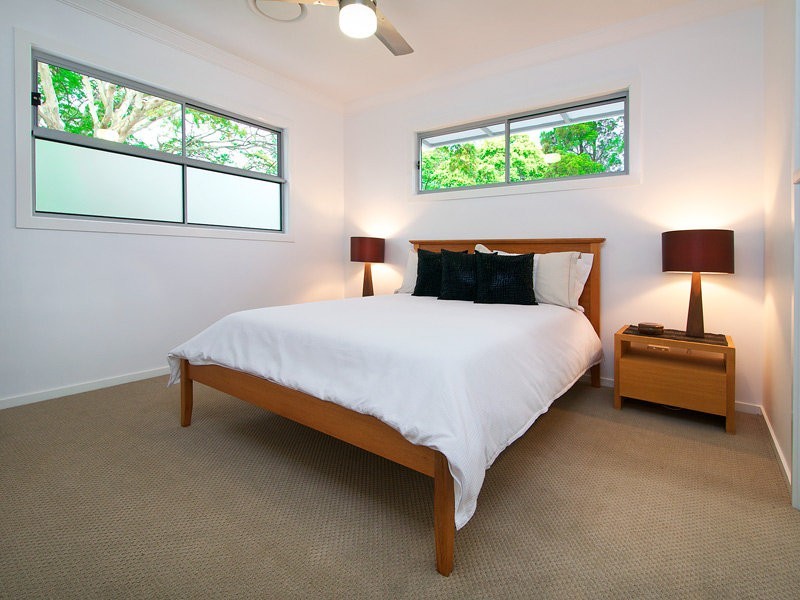 80 Plimsoll Street, Greenslopes QLD 4120