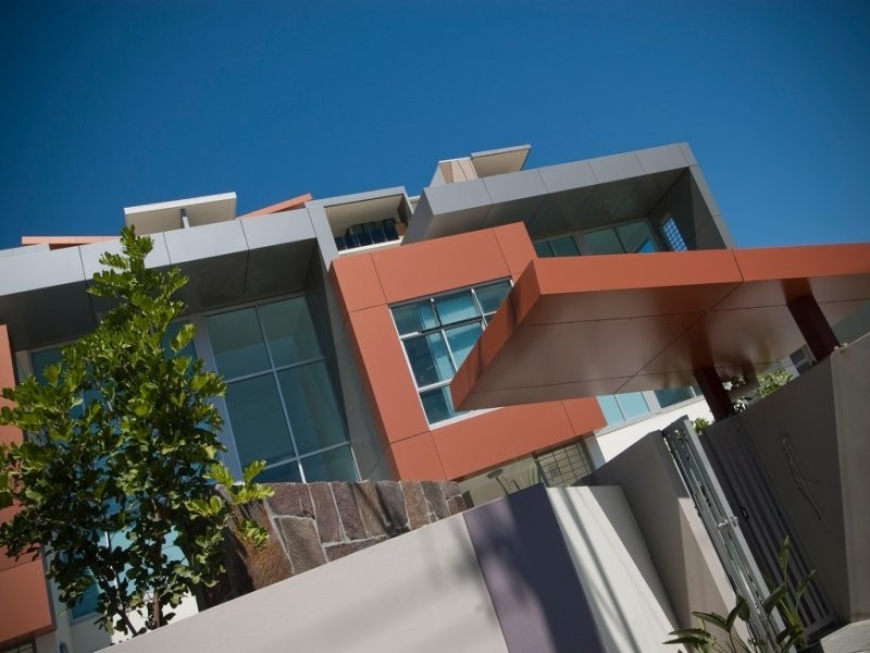 3/56 Stanhill Drive, Chevron Island QLD 4217