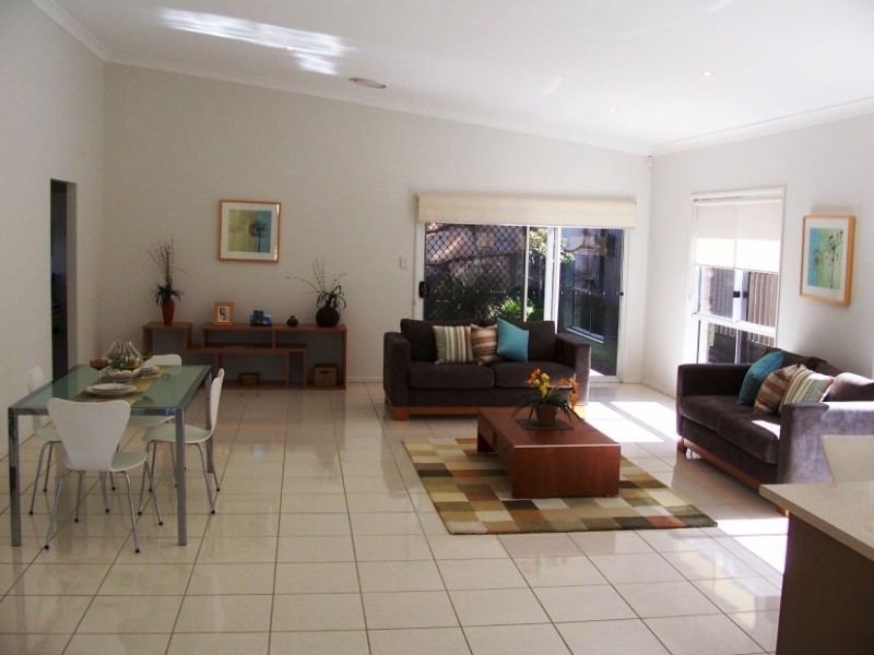 North Lakes QLD 4509