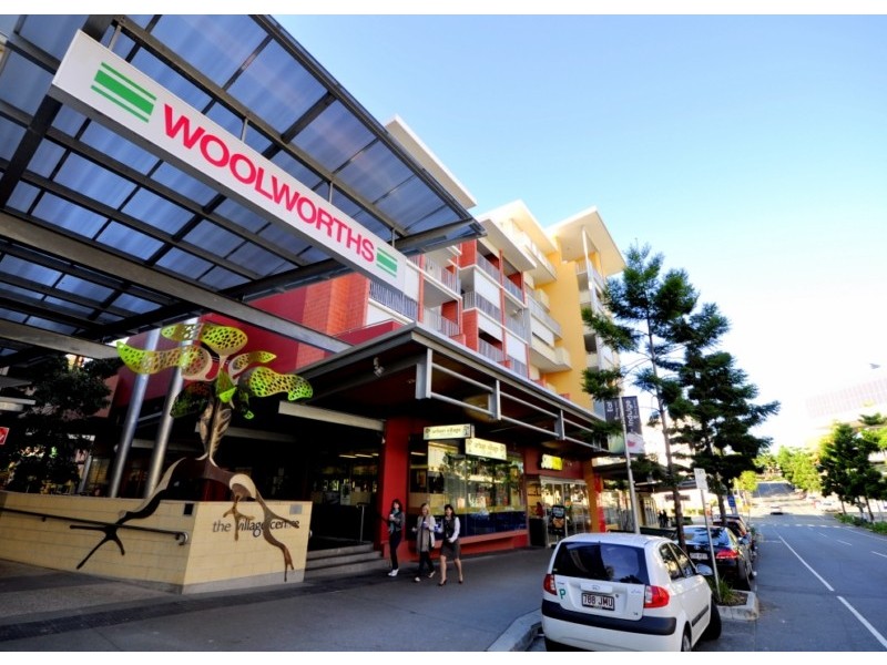6 Victoria Street, Kelvin Grove QLD 4059