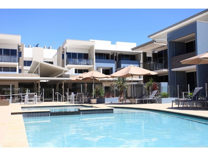 627 Charlton Esplanade, Urangan QLD 4655