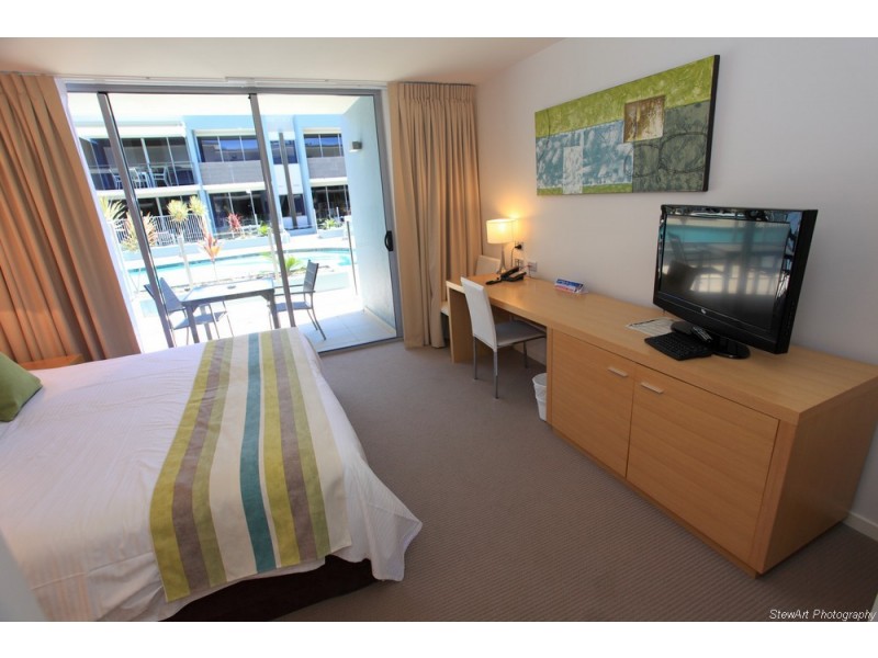 627 Charlton Esplanade, Urangan QLD 4655