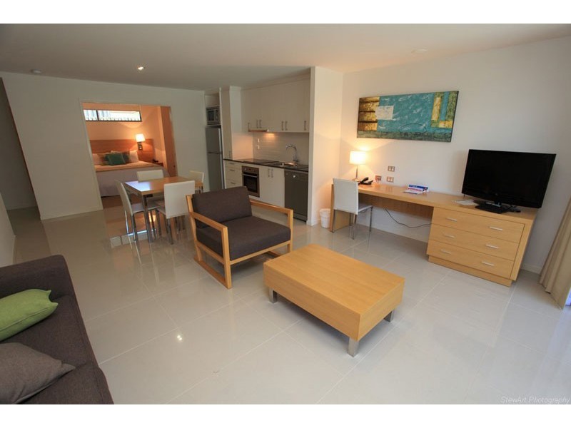 627 Charlton Esplanade, Urangan QLD 4655