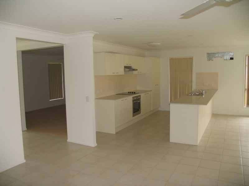 46 Peacherine Circuit, Bellmere QLD 4510