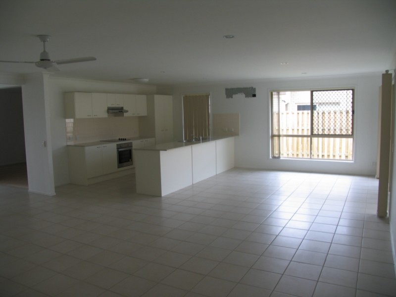 46 Peacherine Circuit, Bellmere QLD 4510
