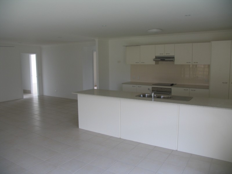 46 Peacherine Circuit, Bellmere QLD 4510