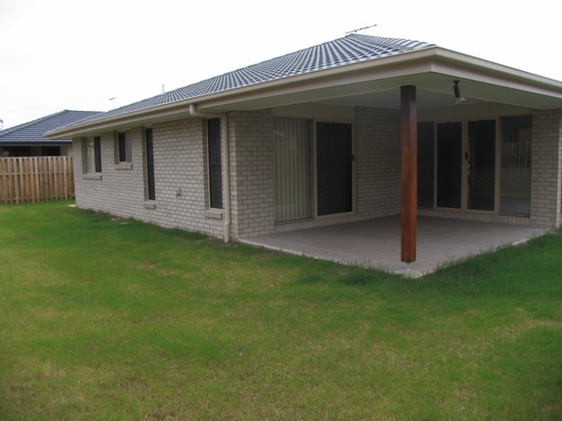 46 Peacherine Circuit, Bellmere QLD 4510