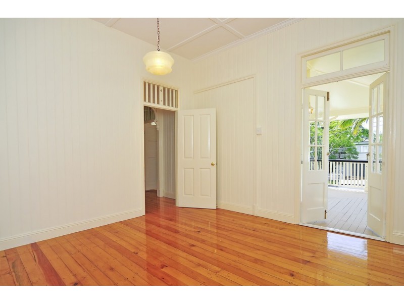 17 Clara Street, Corinda QLD 4075