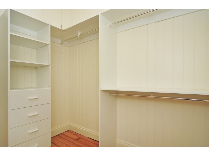 17 Clara Street, Corinda QLD 4075