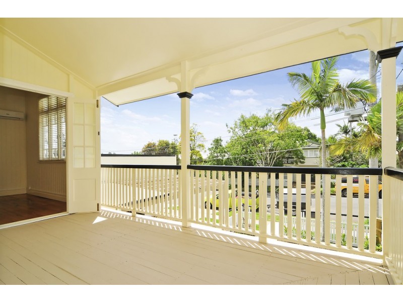 17 Clara Street, Corinda QLD 4075